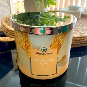Goose Creek Angel Food Cake Candle